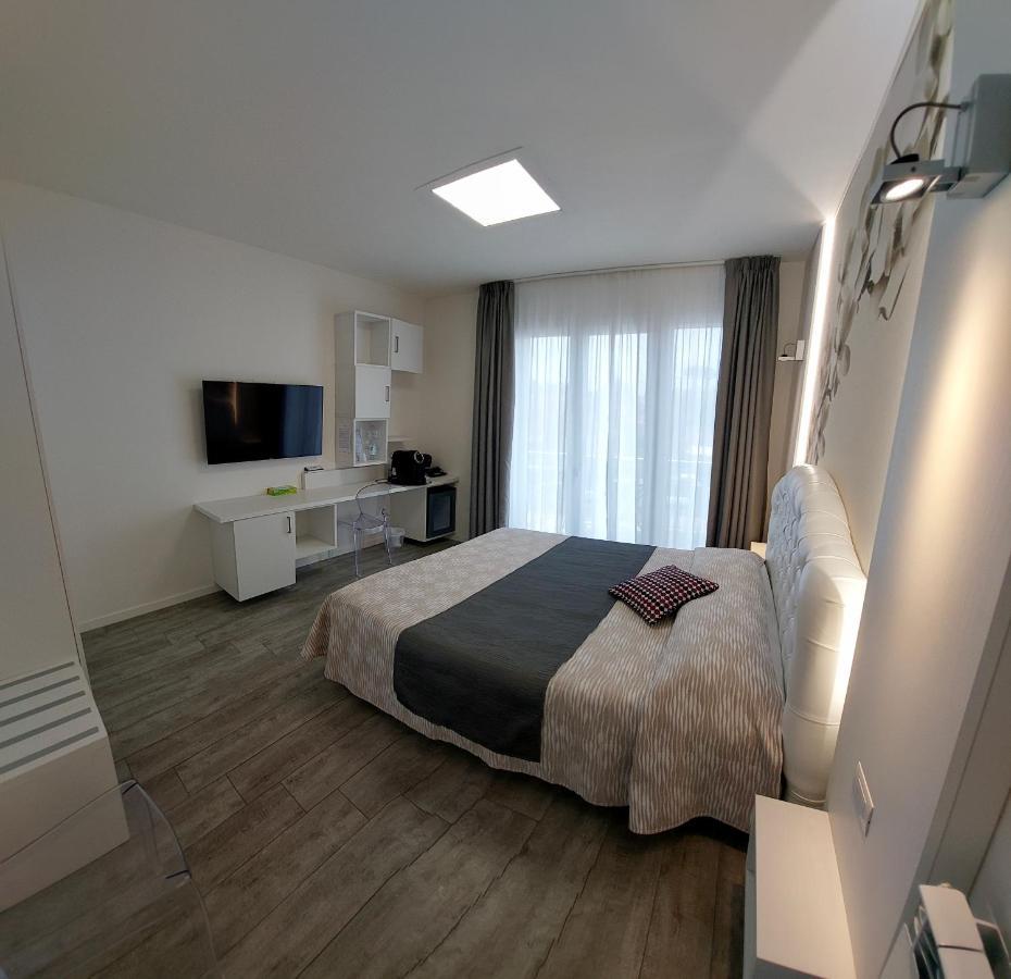 La Brise Hotell Marina di Pietrasanta Eksteriør bilde