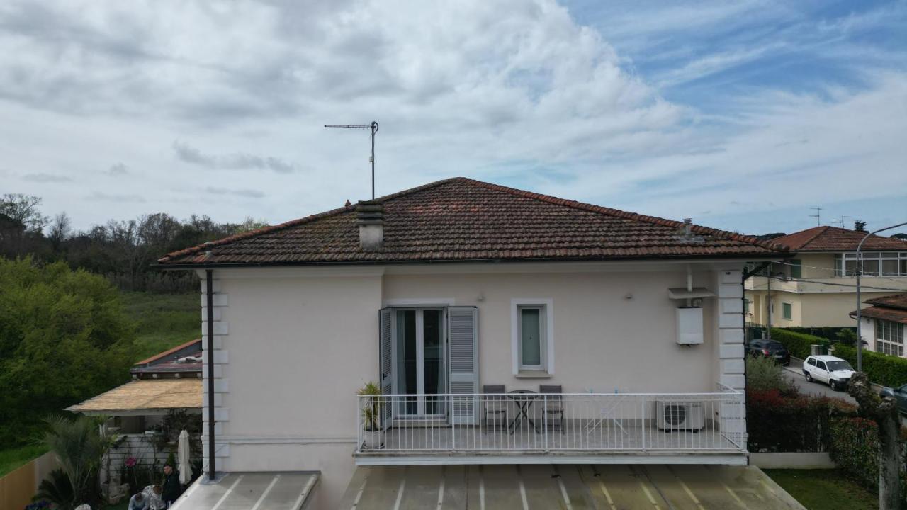 La Brise Hotell Marina di Pietrasanta Eksteriør bilde