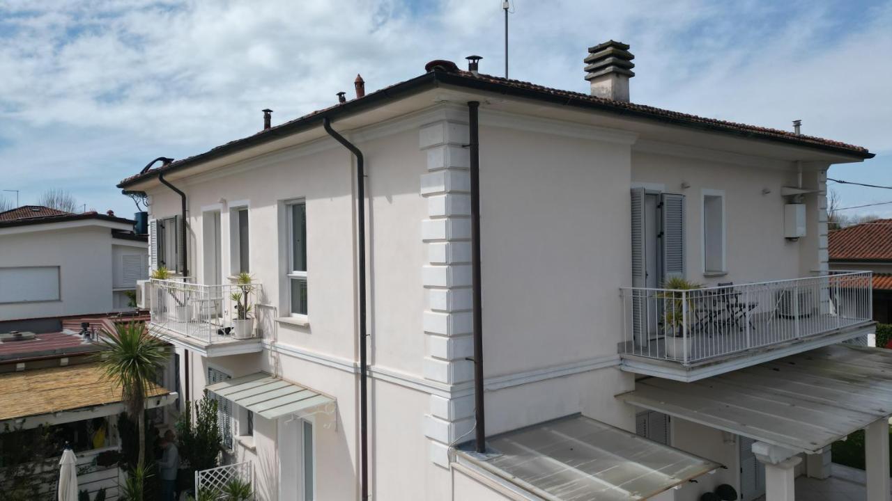 La Brise Hotell Marina di Pietrasanta Eksteriør bilde