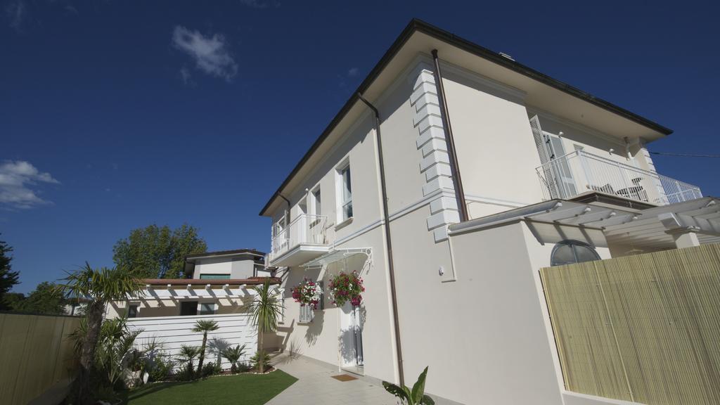 La Brise Hotell Marina di Pietrasanta Eksteriør bilde